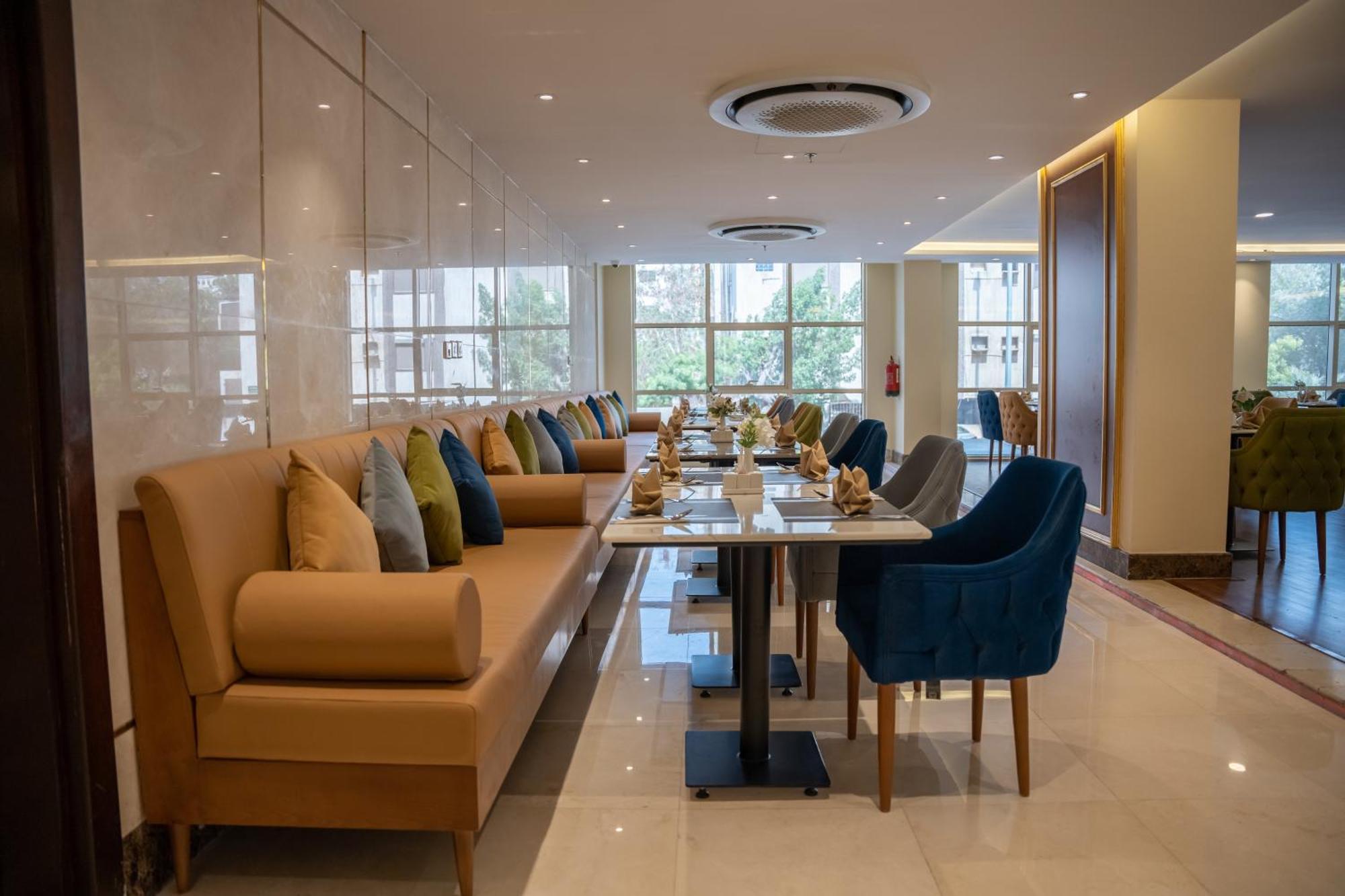 Rosemond Al Hamra Hotel Jeddah Bagian luar foto