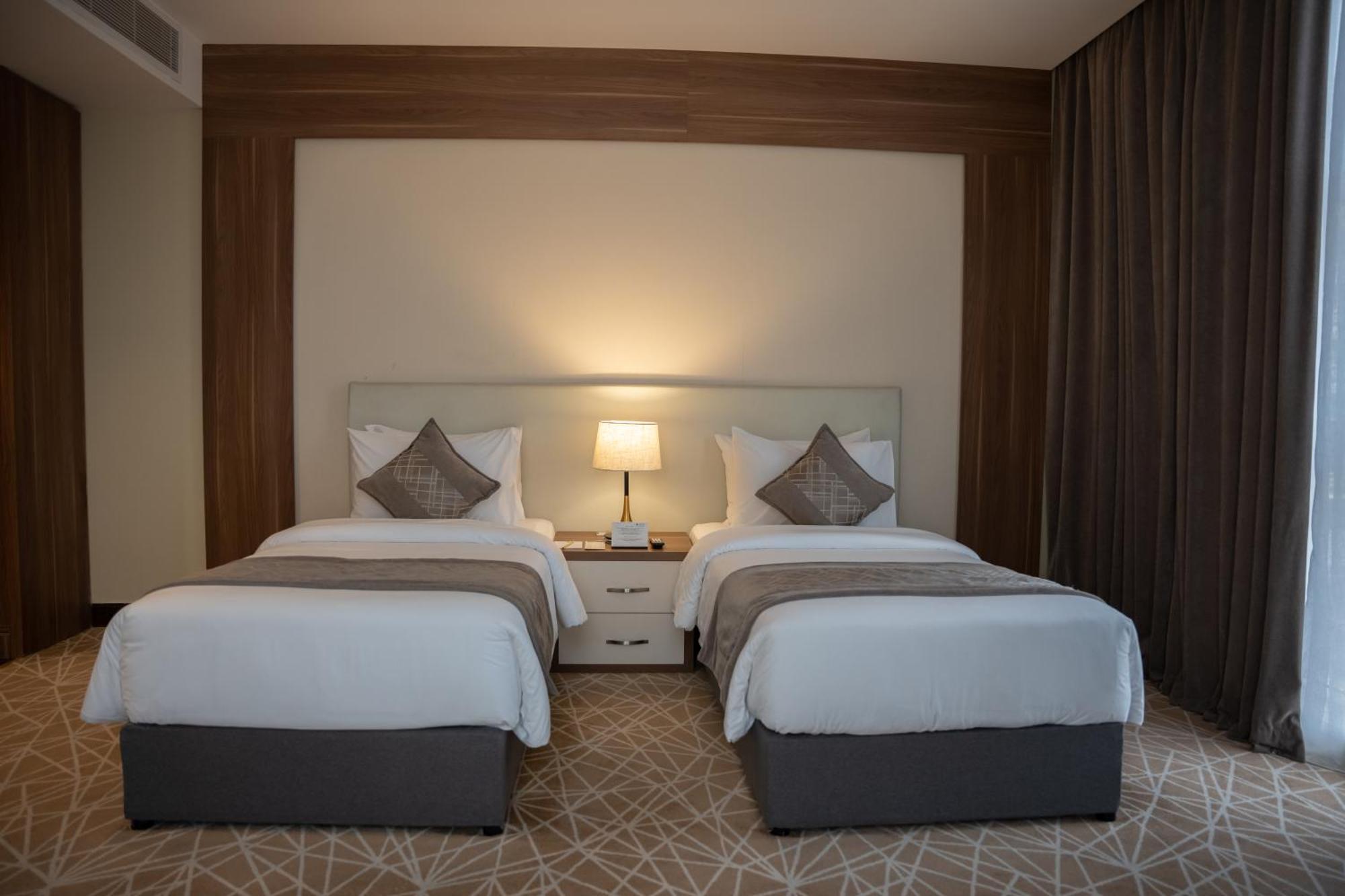 Rosemond Al Hamra Hotel Jeddah Bagian luar foto