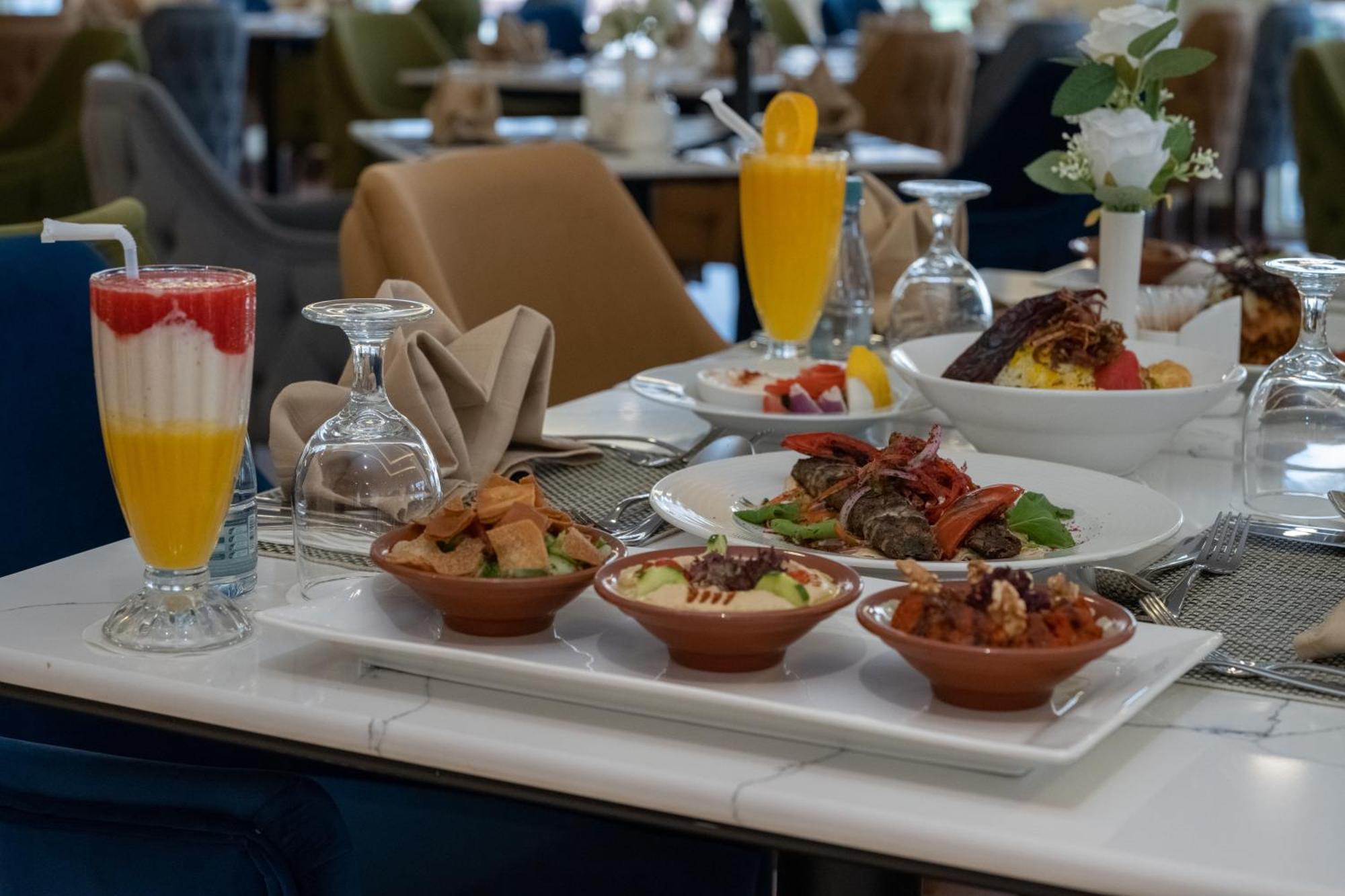 Rosemond Al Hamra Hotel Jeddah Bagian luar foto